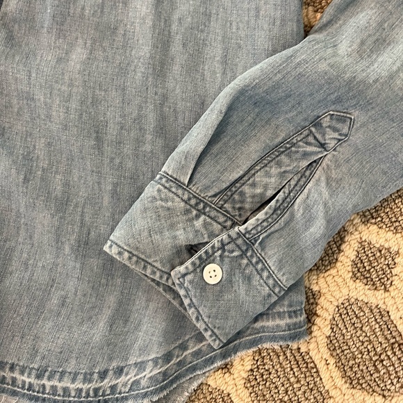 Rails Raw Hem Denim chambray Button Down Shirt size XS - Picture 12 of 14